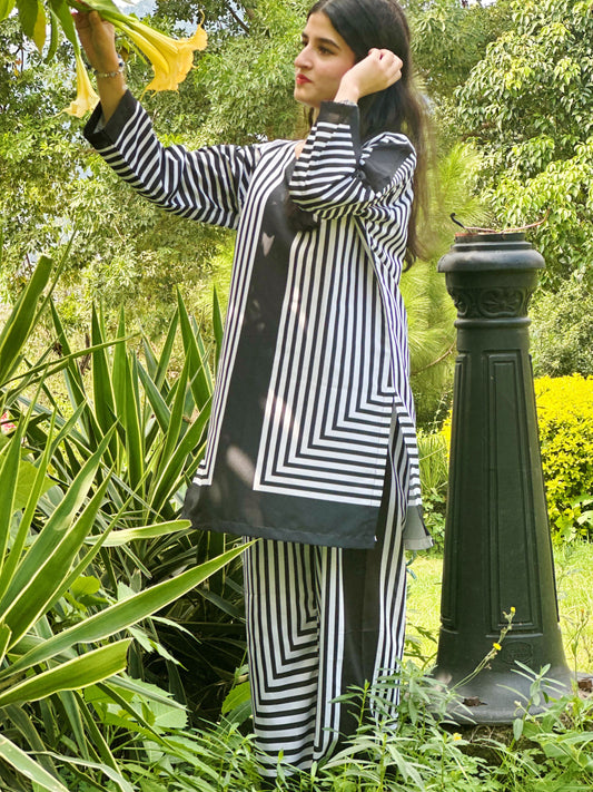 Swiss lawn digital print 1205